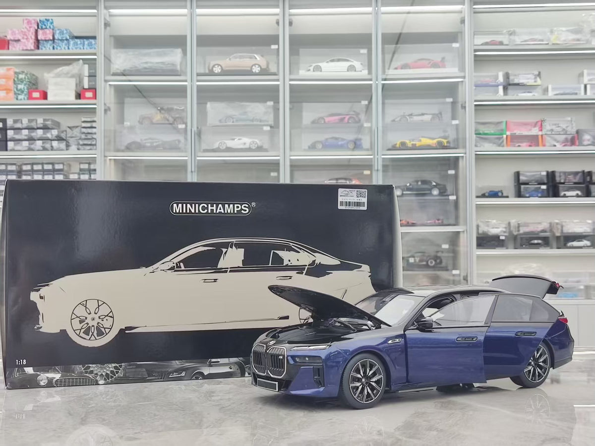 MINICHAMPS BMW I7 M70 G70 110023702 110023701 110023700 1:18 - immagine 4