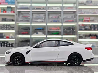 MINICHAMPS BMWM 4 CSL 2023 110023022 1:18 White - immagine 4