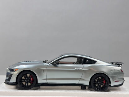 AR AUTO Art Ford MUSTANG SHELB SHELBY 73096 1:18 Silver - immagine 4