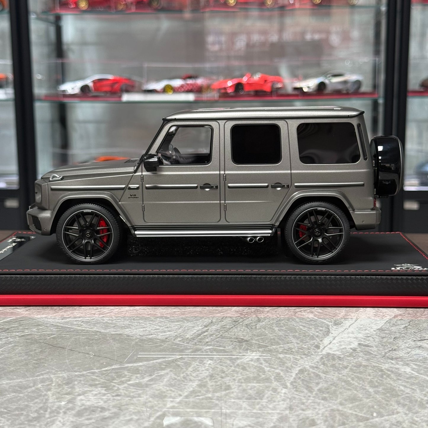 BBA Model Mercedes-Benz Mercedes Benz G63 AMG 1:18 Resin Model image 4