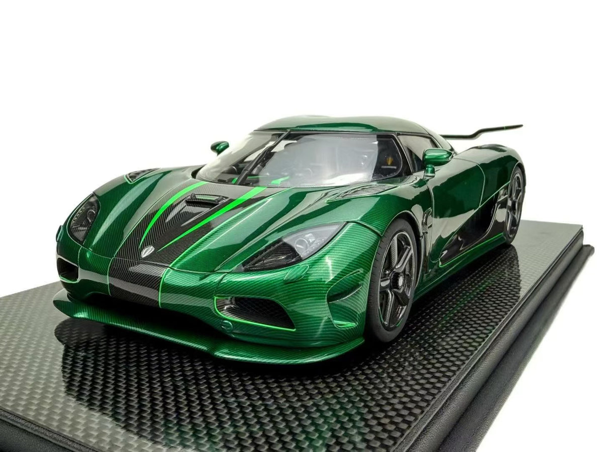 FRONTIART Koenigsegg Agera S 18 ResinOpening 1:18 - immagine 4