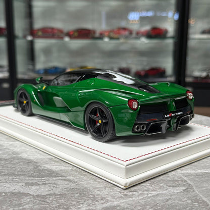 DG Ferrari LaFerrari 1:18 Resin Model image 4