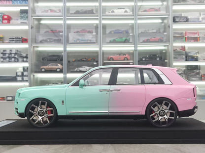 GL Rolls-RoyceCullinan JS JS-GL035 1:18 - immagine 4