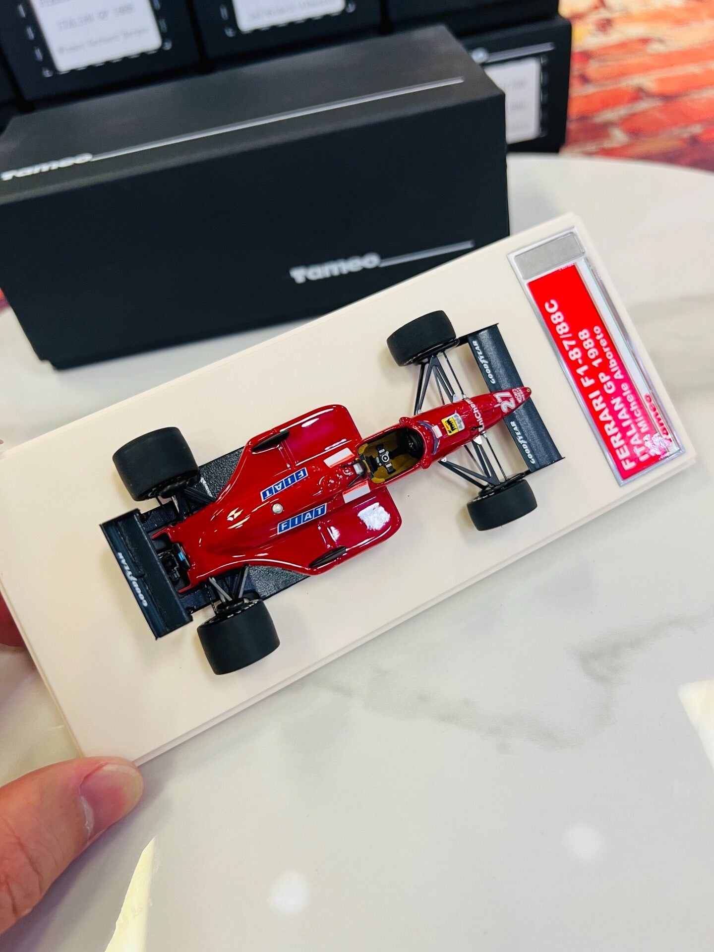 Tameo Ferrari F1 87/88C 1:43 Alloy Model image 4