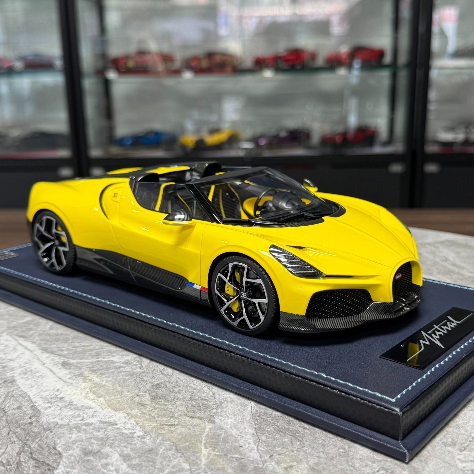 MR Bugatti W16 Mistral 1:18 Resin Model image 4