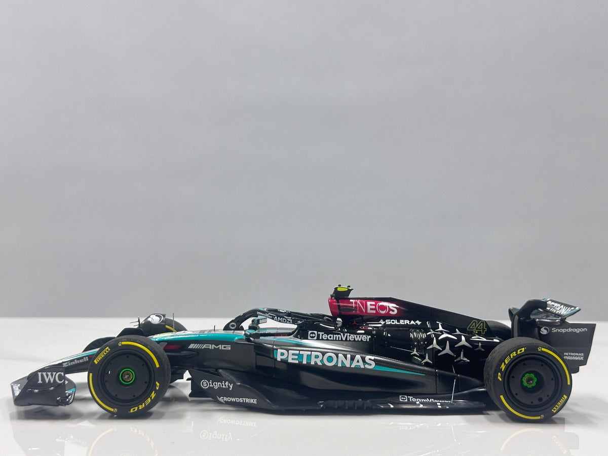 MINICHAMPS  1:18 Mercedes-AMG Petronas F1 W15 E Performance - Modello - immagine 4