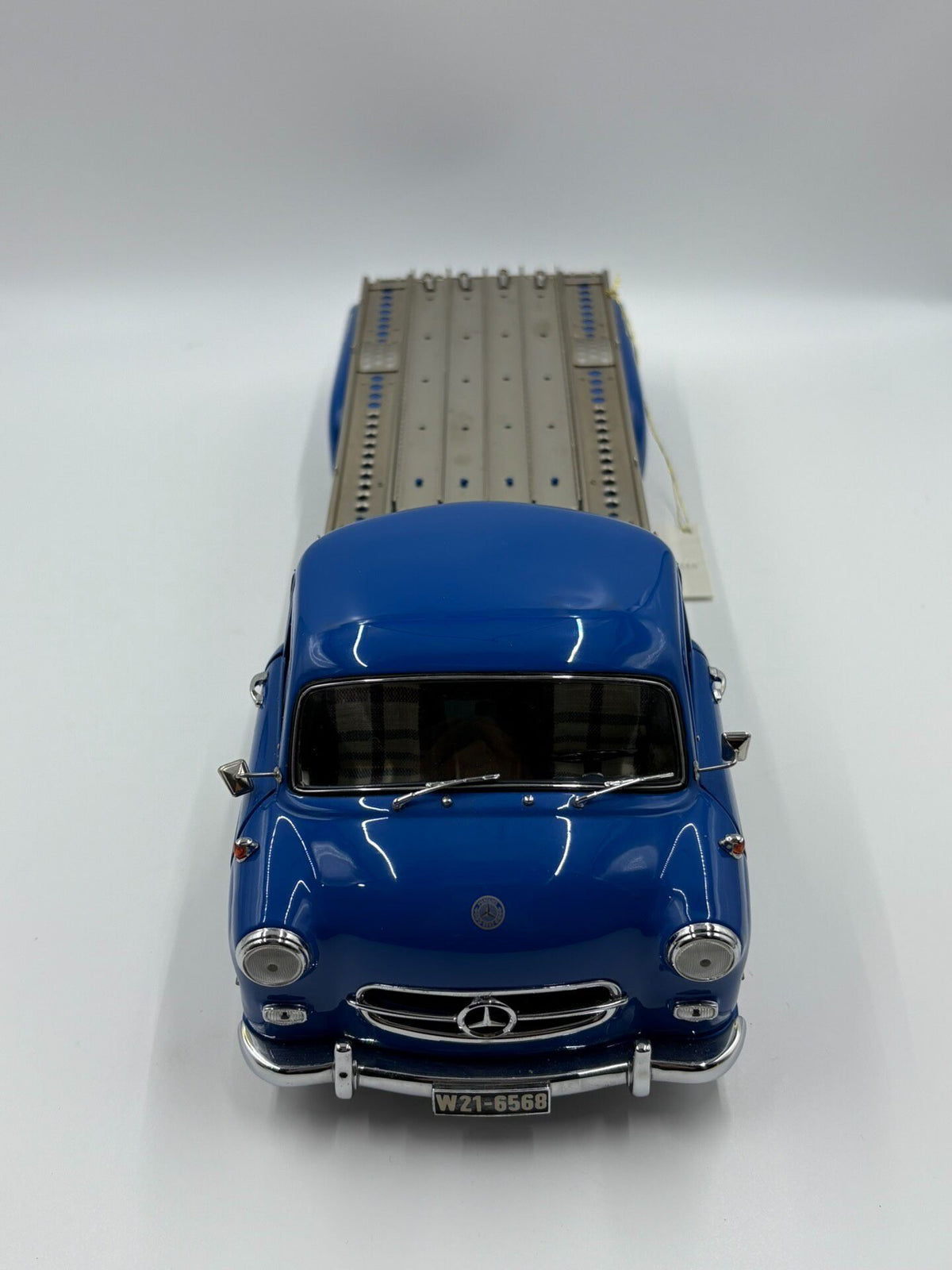 Scale Model CMC Mercedes-Benz 1/18DiecastModel - immagine 4