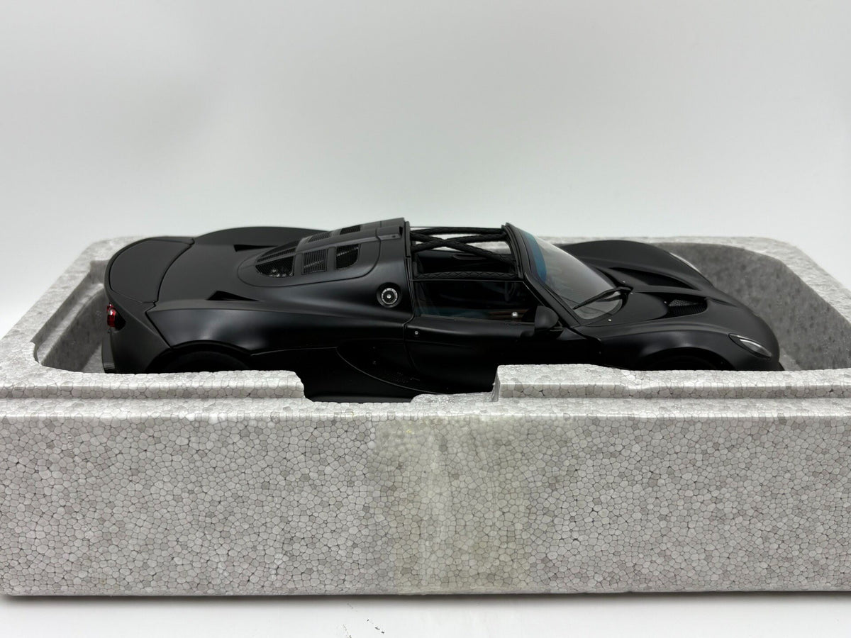 AUTOart 1:18 Black - immagine 4