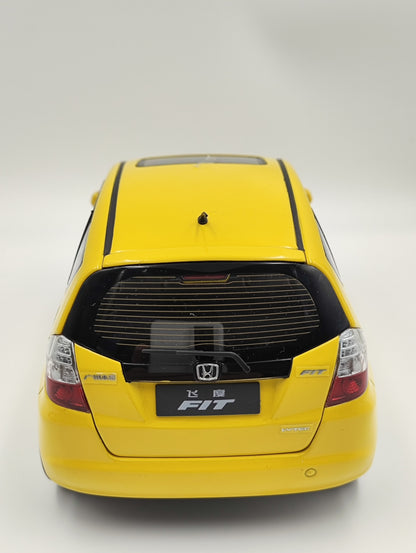 Scale Model Yellow 1 18 1:18 Yellow - immagine 4