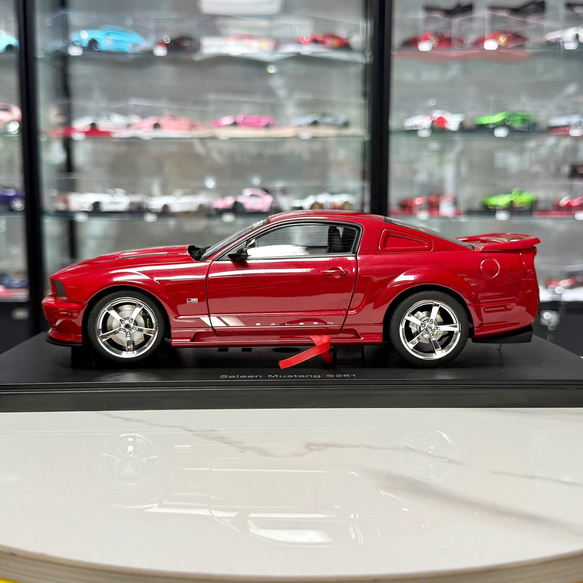 AUTOart 1 18 Ford OpeningModel 1:18 - immagine 4