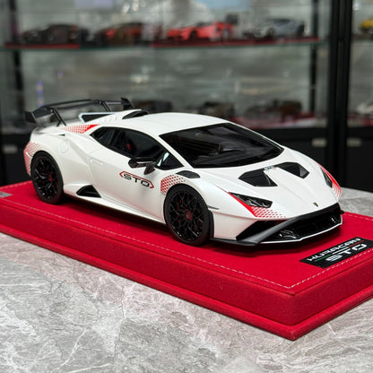 MR Lamborghini 1:18 Resin Model image 4