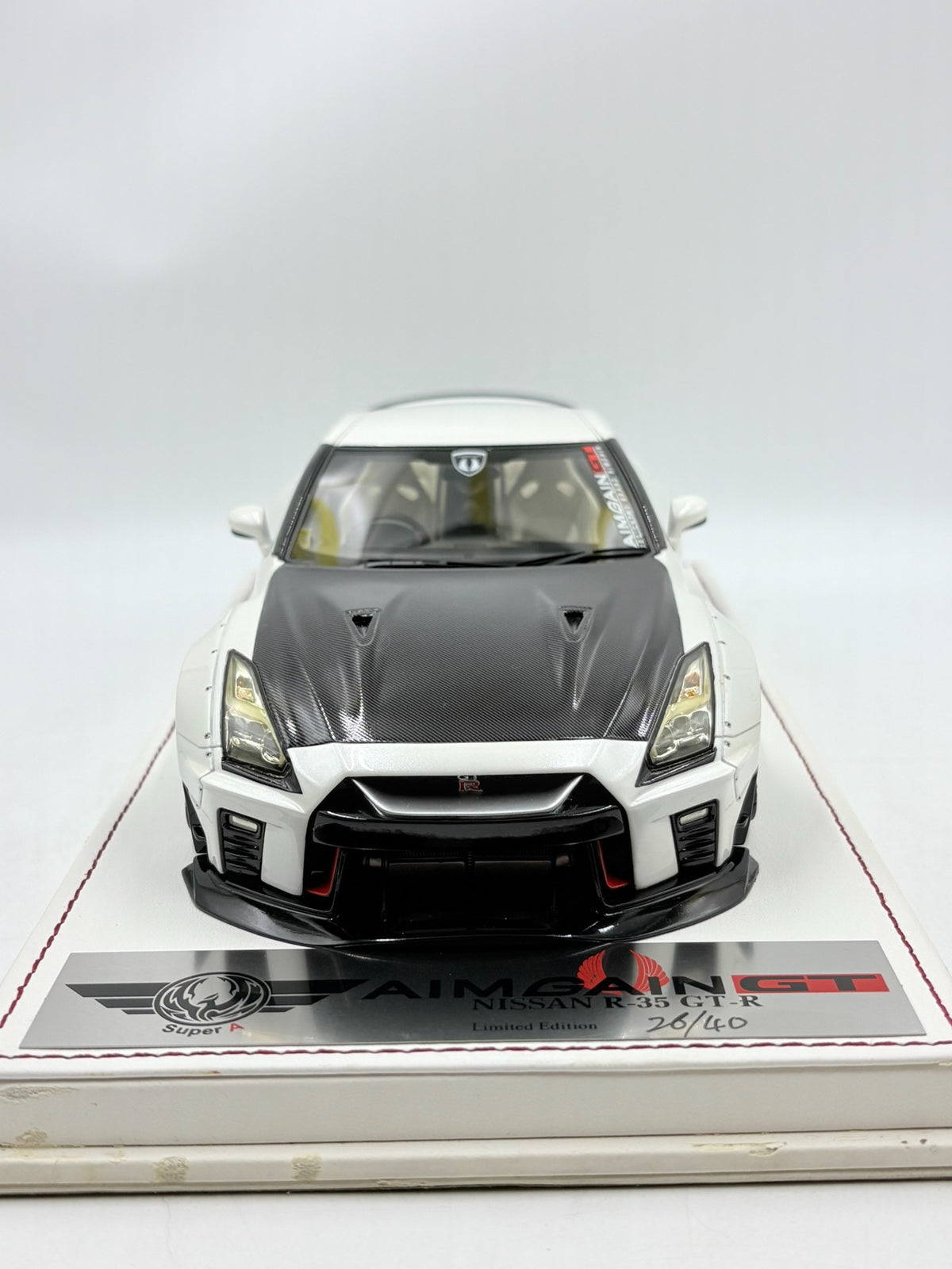 Scale Model Super A Nissan R35 GT-R Aimgain GT 1:18 White - immagine 4