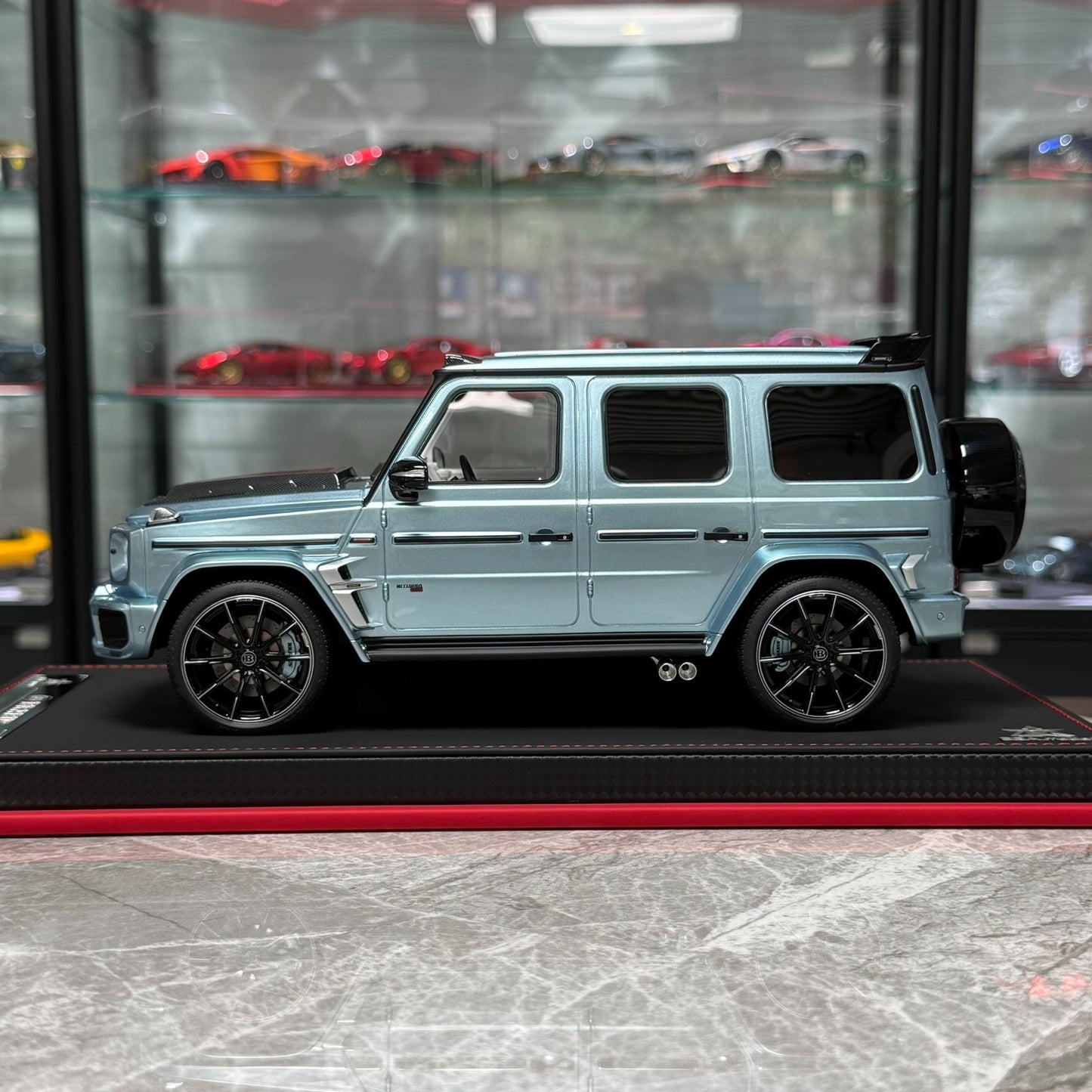 BBA Model Mercedes-Benz Brabus G800 1:18 Resin Model image 4