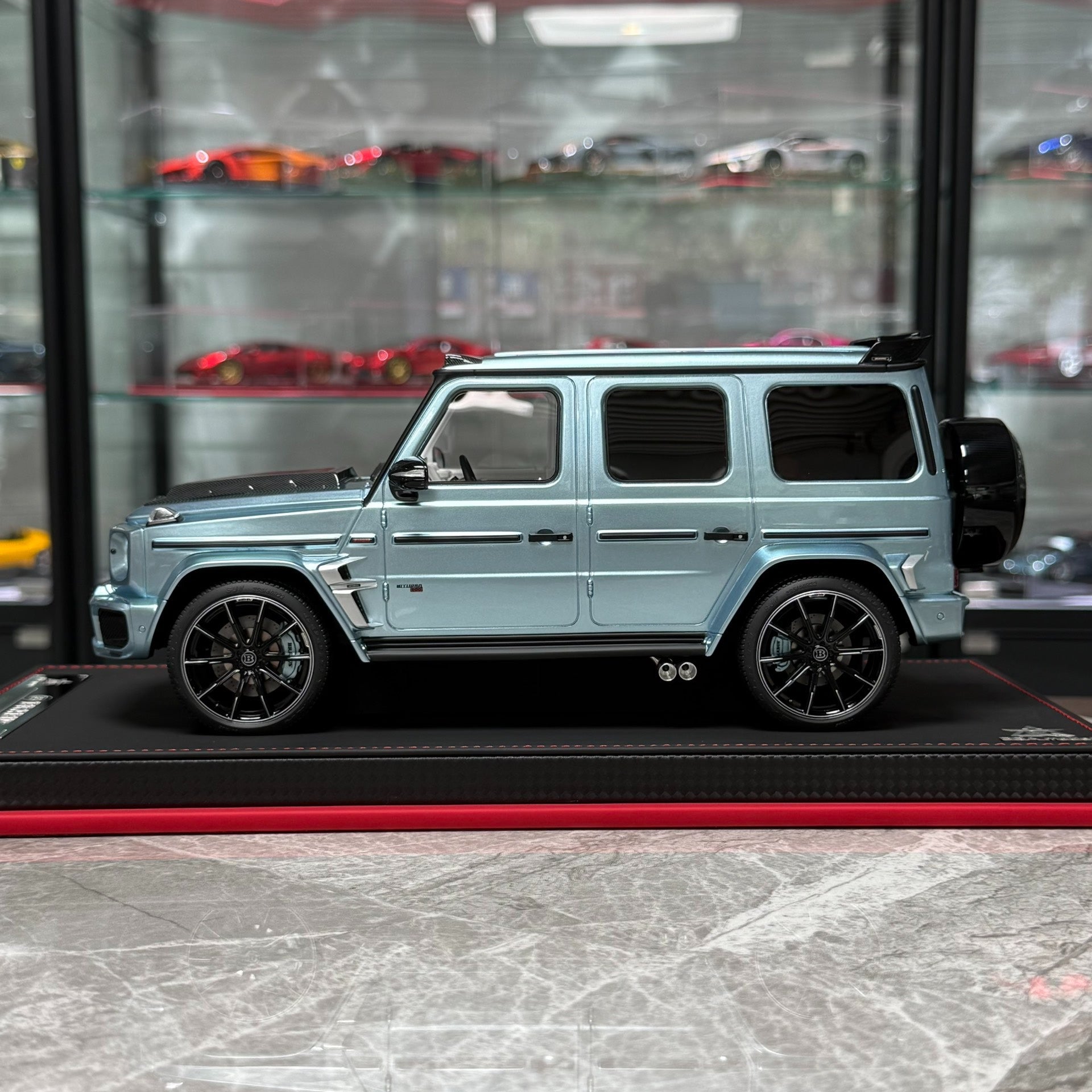 BBA Model Mercedes-Benz Brabus G800 1:18 Resin Model image 4