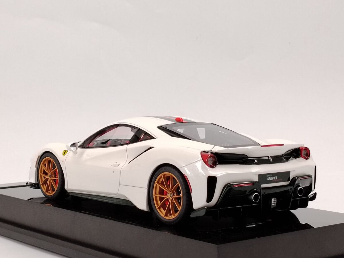 Amalgam Ferrari 488 PISTA Guc M6283-SC4 1:18 - immagine 4