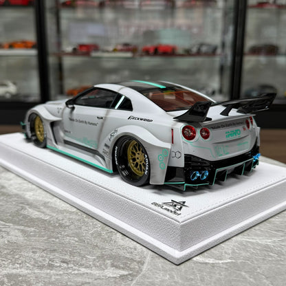 BBA Model Nissan GT-R 35GT-RR L 1:18 Resin Model image 4