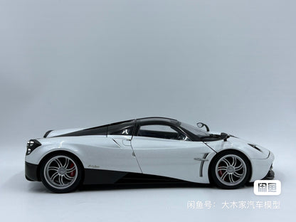AUTOart 18 PAGANI HUAYRA Pearl DiecastModel 1:18 Pearl White - immagine 4