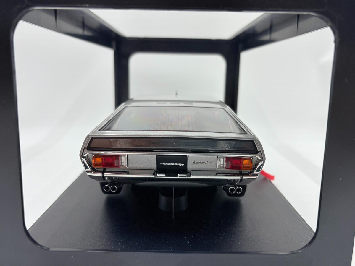 AUTOart 1 18 Lamborghini Espada DiecastModel 1:18 Silver - immagine 4