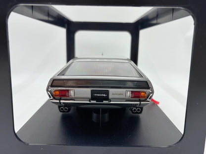 AUTOart 1 18 Lamborghini Espada DiecastModel 1:18 Silver - immagine 4