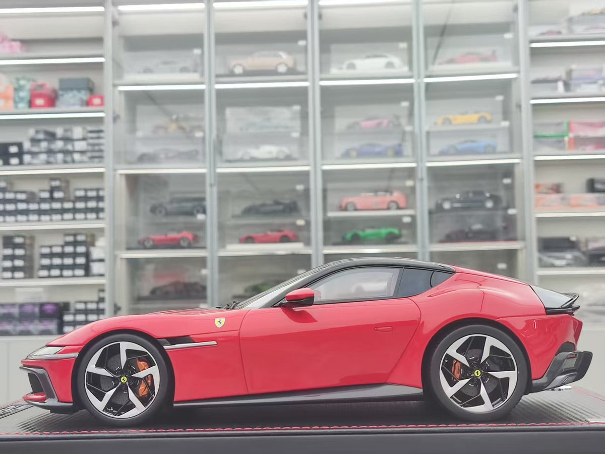 MR Ferrari 12 Cilindri FE043C 1:18 - immagine 4