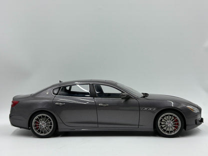 AUTOart 1 18 OpeningModel 1:18 - immagine 4