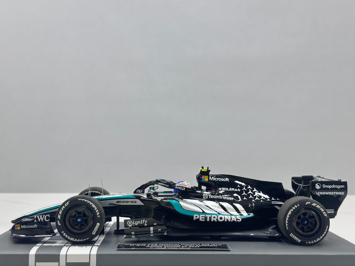 MINICHAMPS Mercedes-Benz AMG PETRONA PETRONAS F1 W17 SilverLivery 1172 - immagine 4