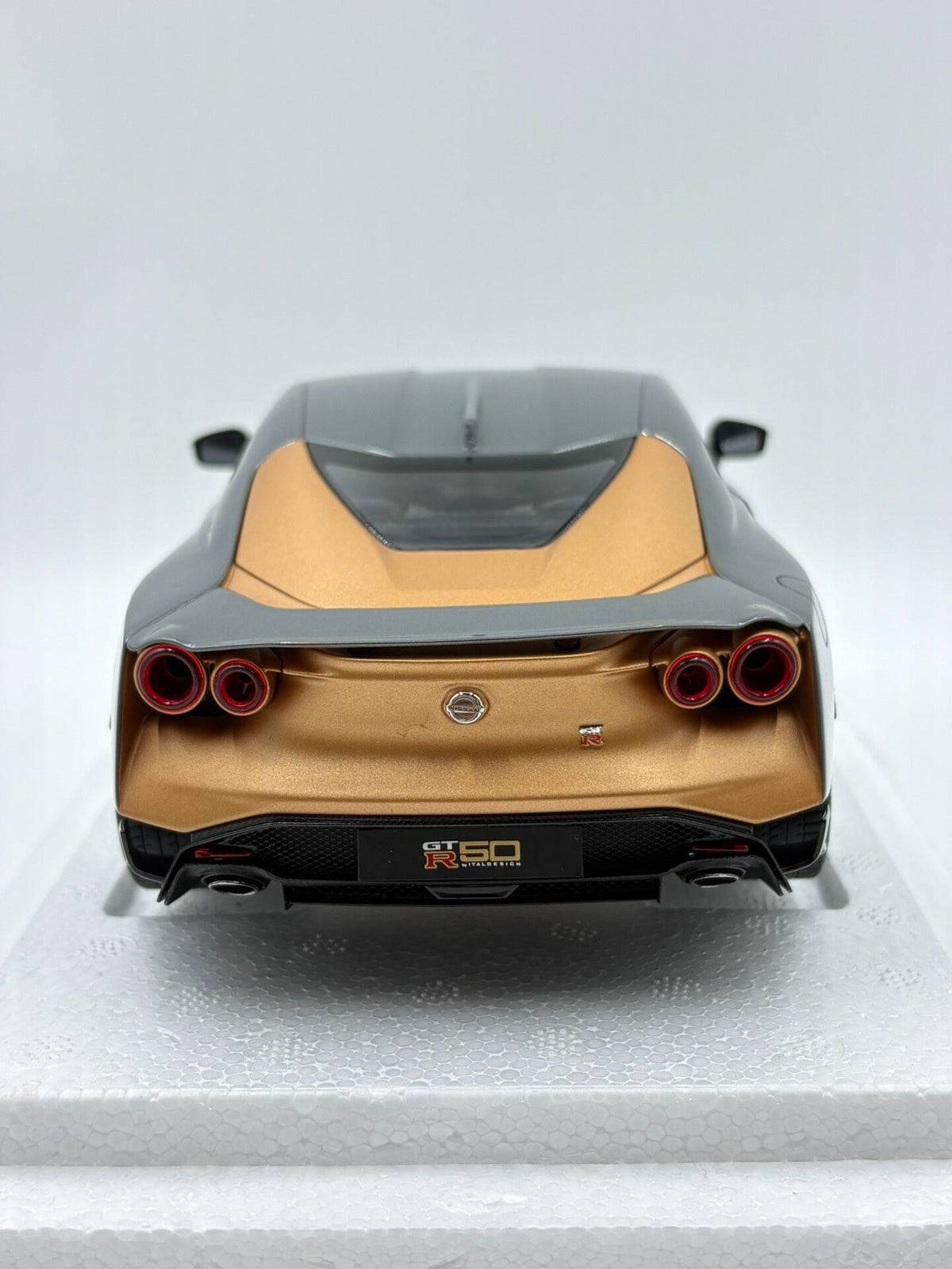 AUTOart NISSAN GT-R50 BY ITALDESIGN 1:18 - immagine 4