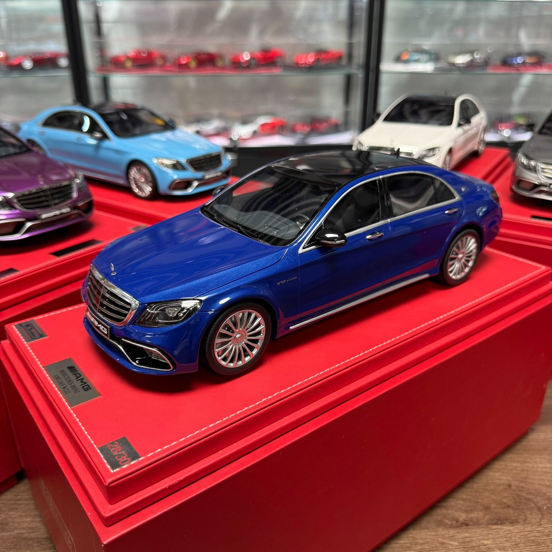 MK Mercedes-Benz S65 AMG W222 1:18 Resin Model image 4