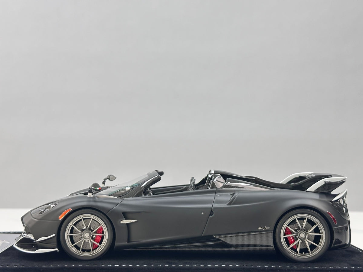 HH MODEL Pagani Huayra Matte 1:18 - immagine 4