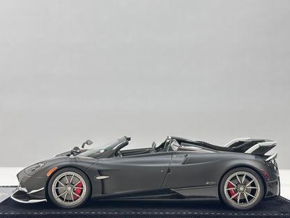 HH MODEL Pagani Huayra Matte 1:18 - immagine 4