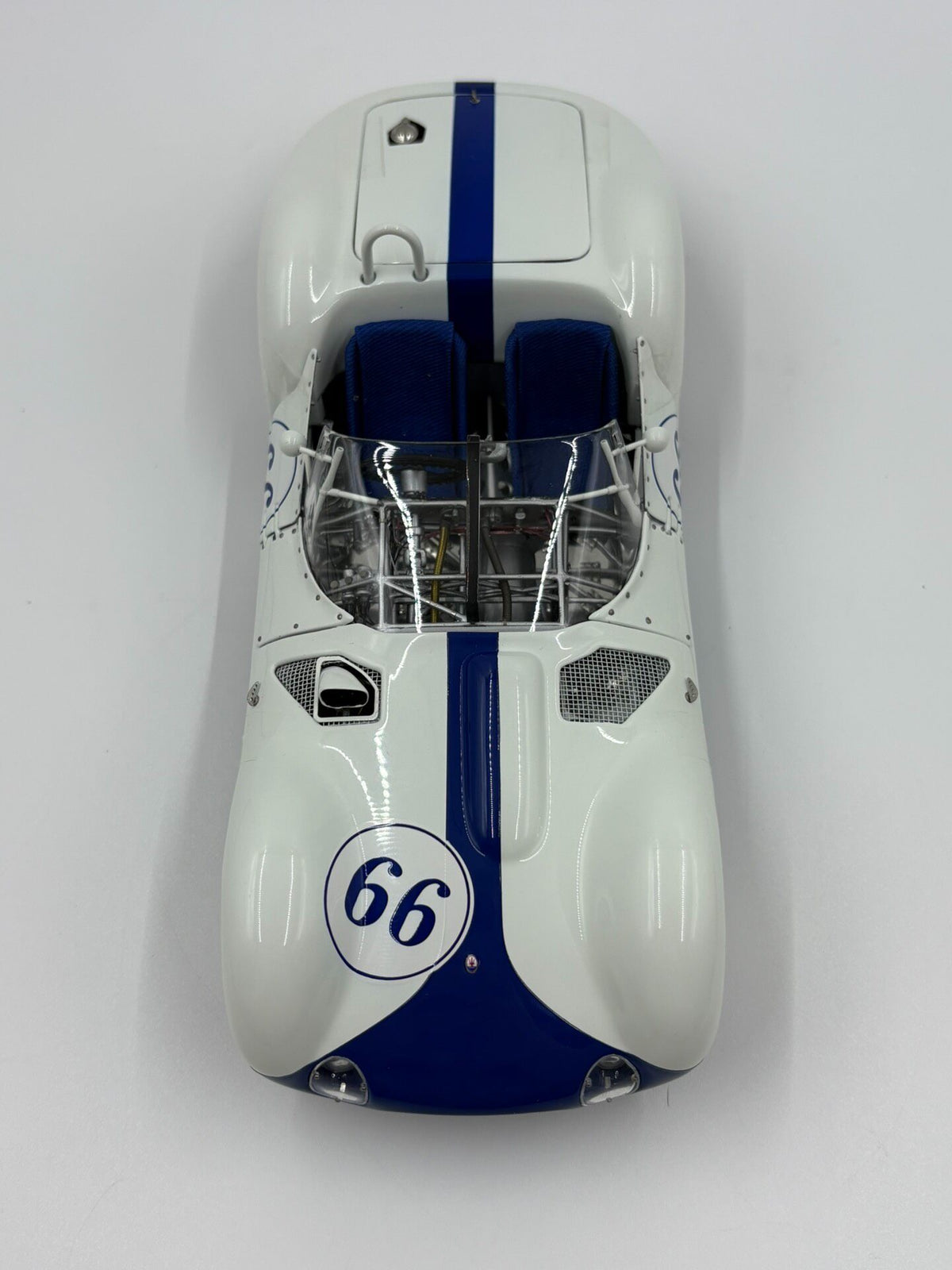 Scale Model CMC 1 18 Maserati Tip 61 Birdcage M281 1:18 - immagine 4