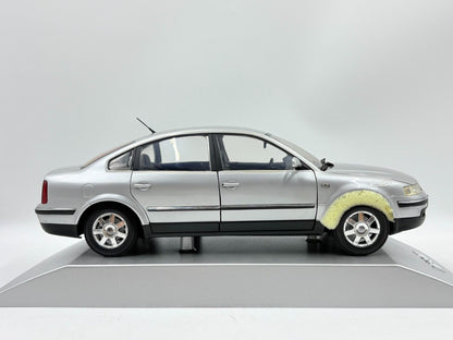 Scale Model Silver - immagine 4