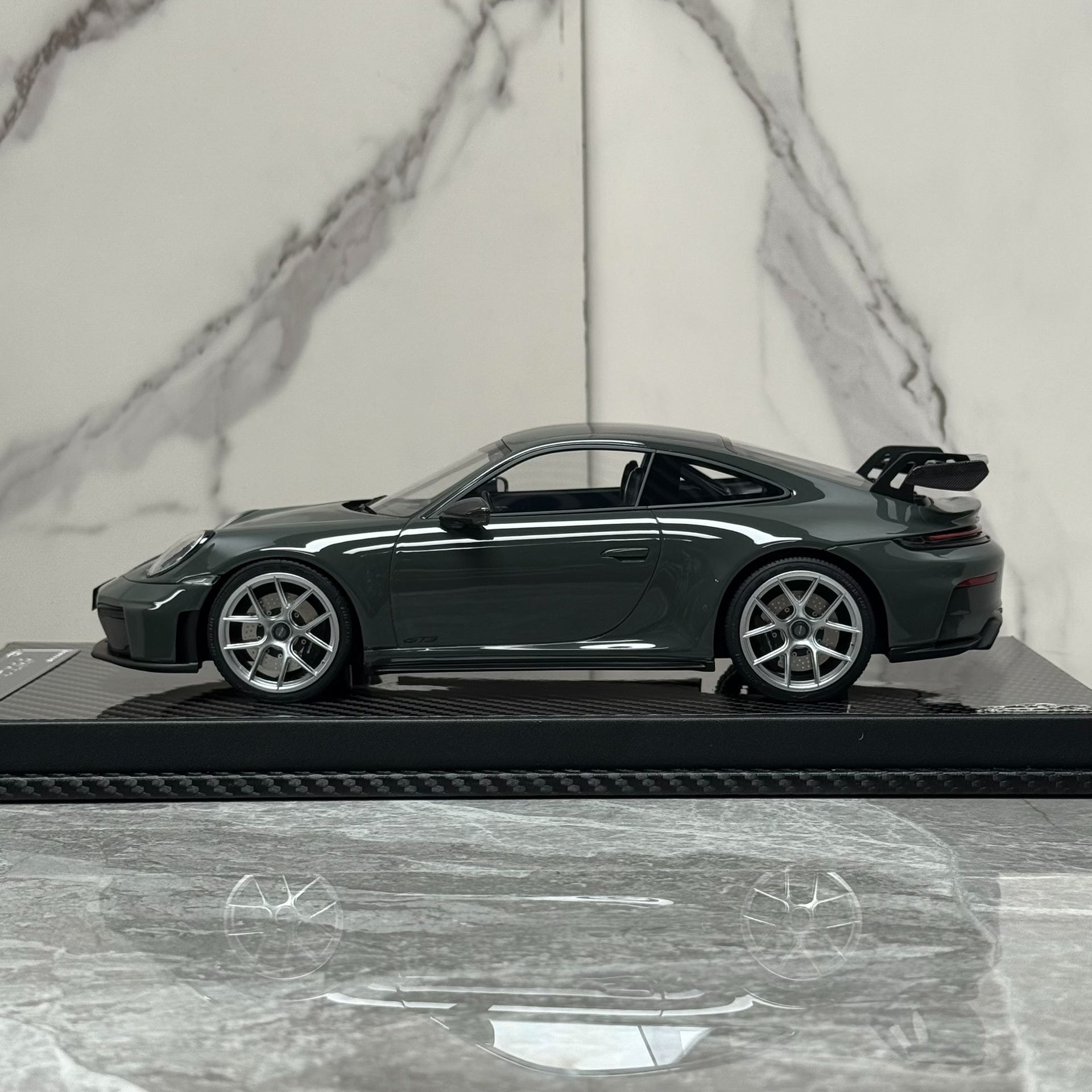 VIP Models Porsche 992.2 GT3 1:18 Resin Model image 4