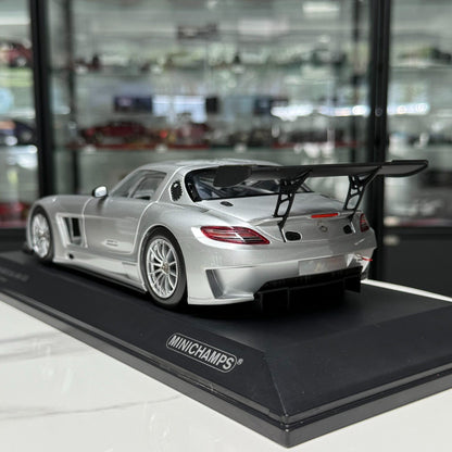 MINICHAMPS Mercedes-Benz SLS AMG GT3 1:18 Alloy Model image 5
