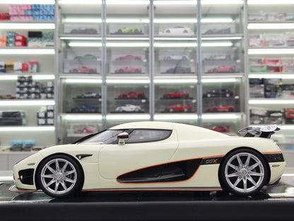 Scale Model VMB CCX J JS-VMB 007 1:18 - immagine 5