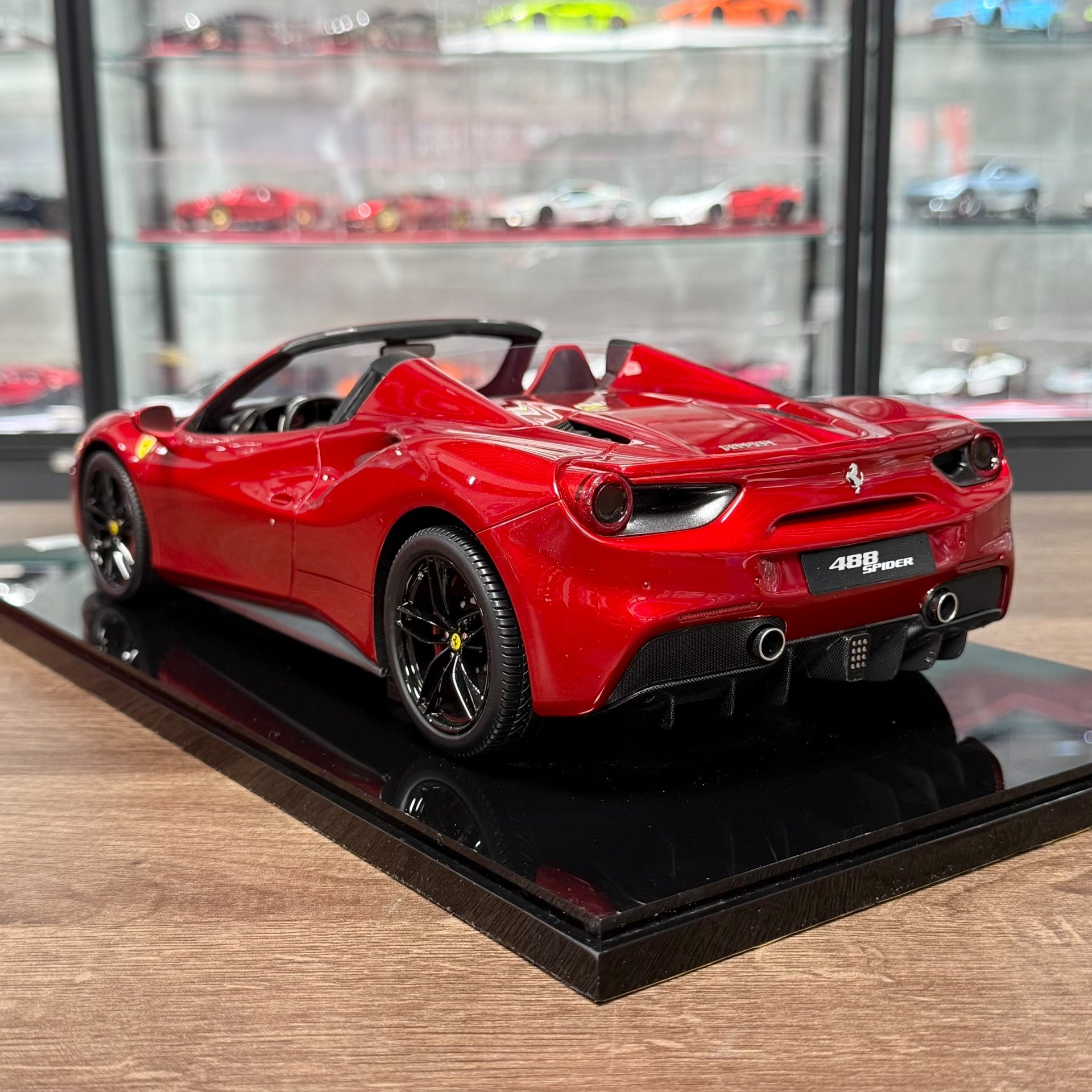 BBR Ferrari 488 1:12 Resin Model image 5