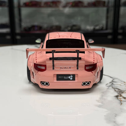 GT Spirit Porsche 911 997 LB-WORKS 1:18 Resin Model image 5
