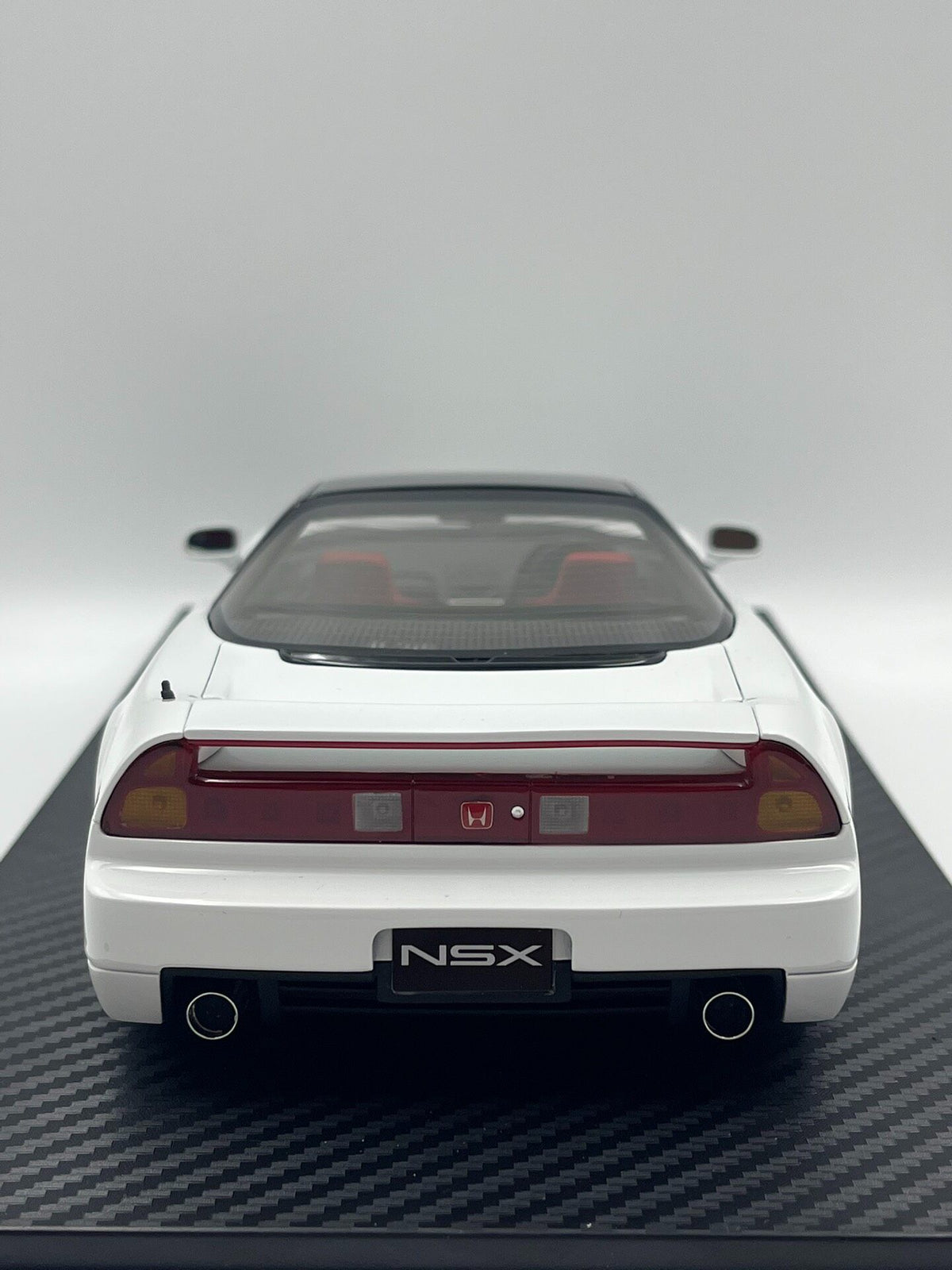 Scale Model one 1/18Resin White - immagine 5