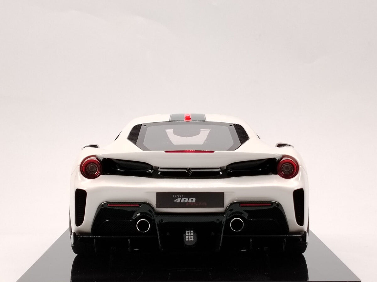 Amalgam Ferrari 488 PISTA Guc M6283-SC4 1:18 - immagine 5