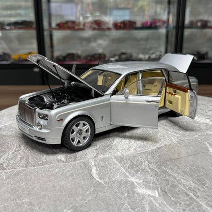Kyosho Rolls-Royce Phantom 1:18 Alloy Model image 5