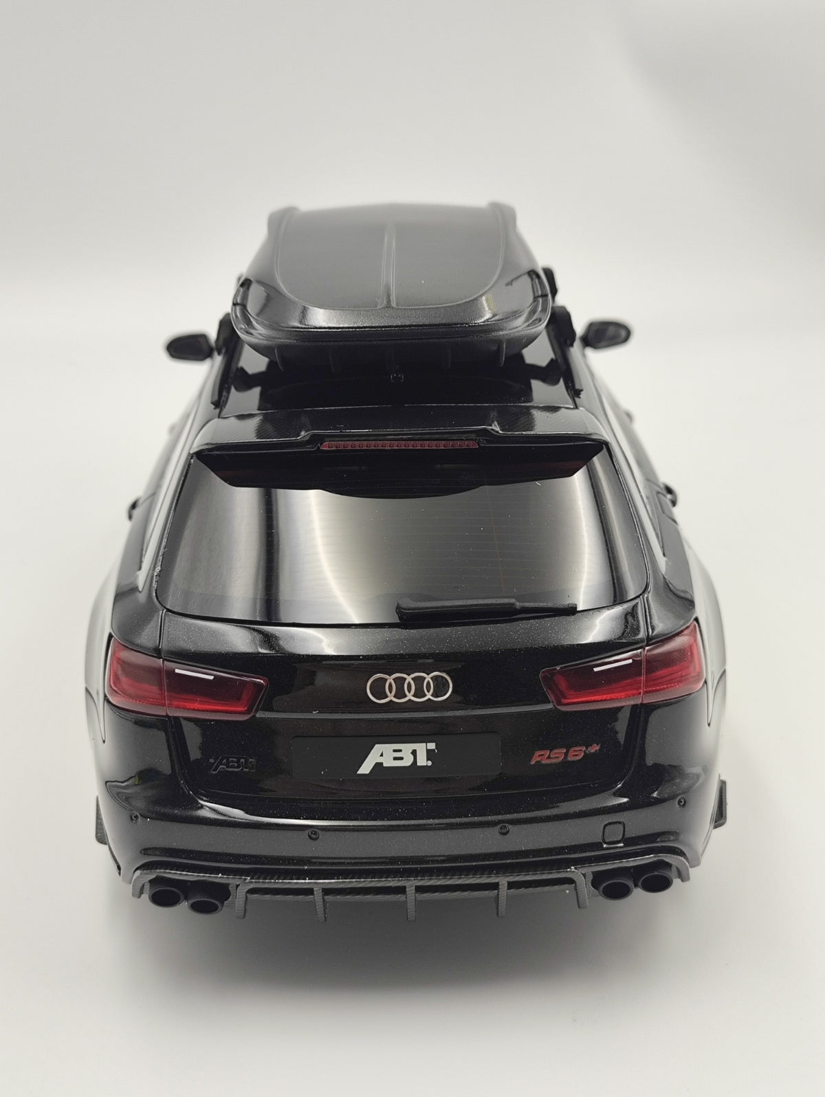 GT Spirit 1 18 ABT RS6+ mythos 1:18 Black - immagine 5