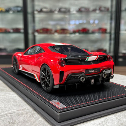 MR Ferrari 488 Pista 1:18 Resin Model image 5