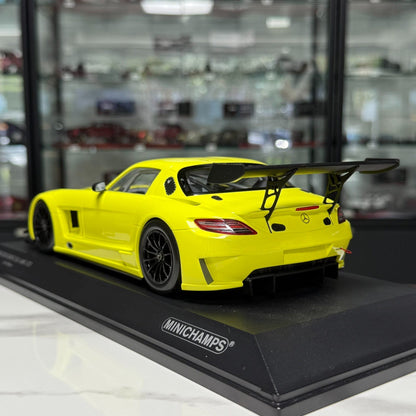 MINICHAMPS Mercedes-Benz SLS AMG GT3 1:18 Alloy Model image 5