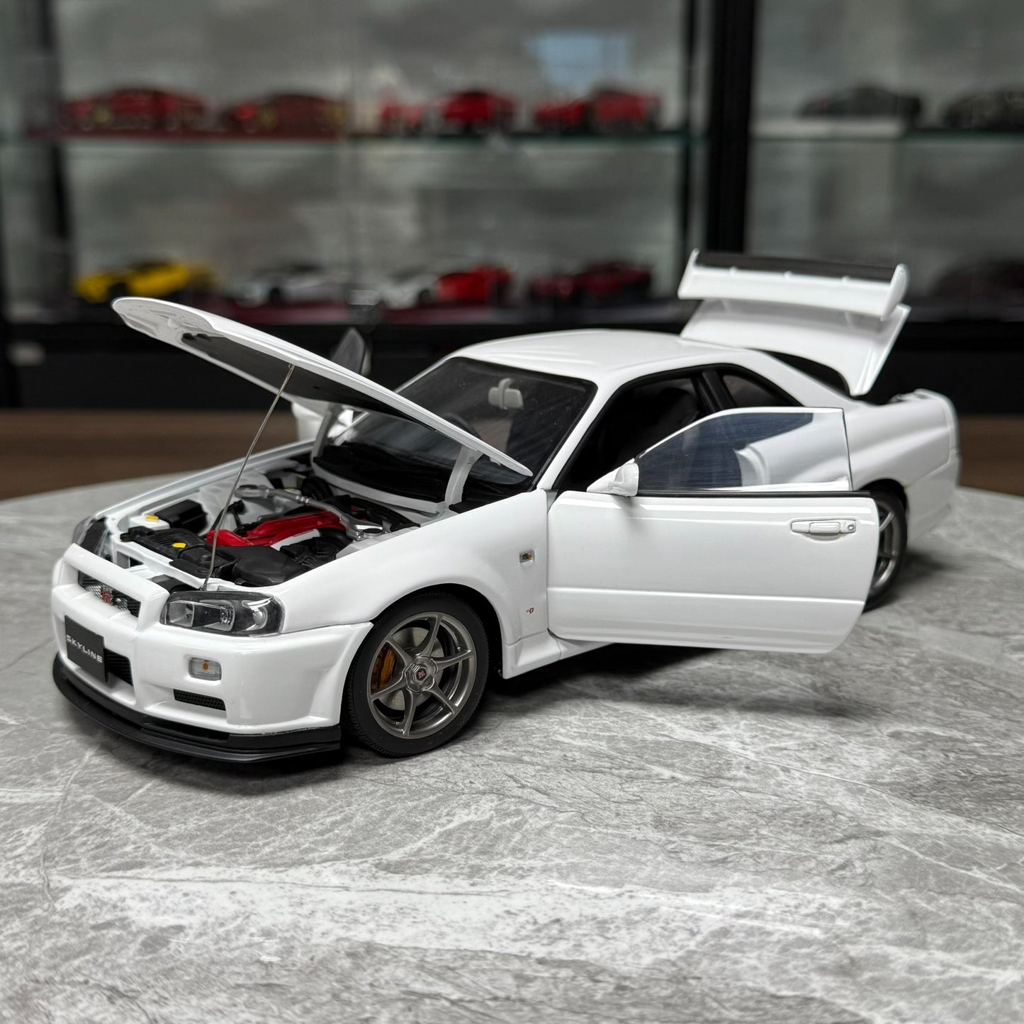 AUTOart Nissan R34 GT-R V-Spec 1:18 Alloy Model image 5