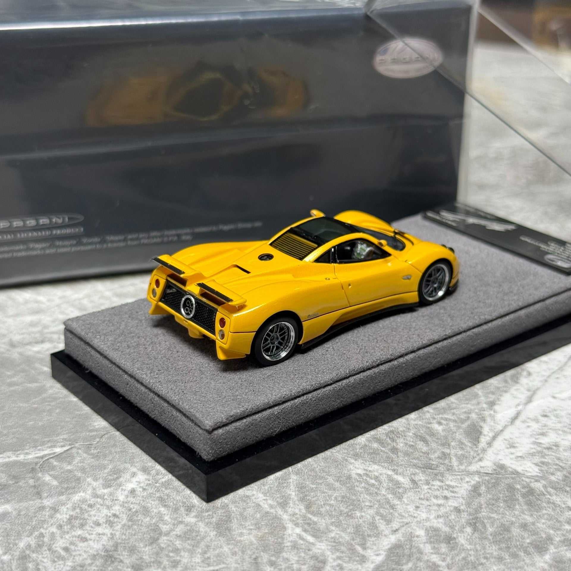 FIGART MODEL Pagani Zonda 1:64 Resin Model image 5