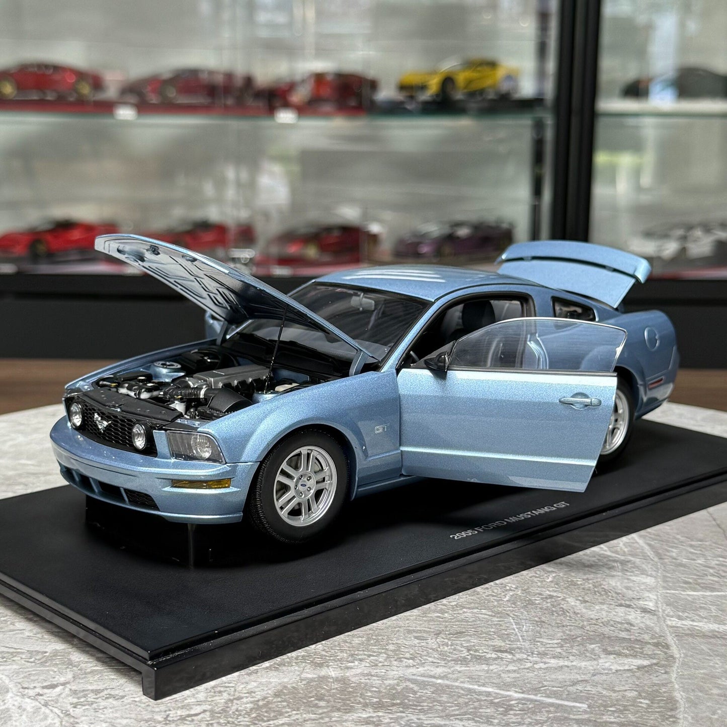 AUTOart Ford GT 1:18 Alloy Model image 5