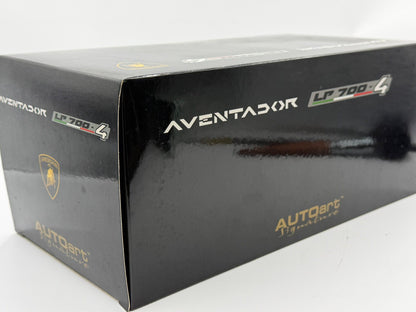 AUTOart 18 LamborghiniAventad LamborghiniAventador LP700-4 1:18 - immagine 5