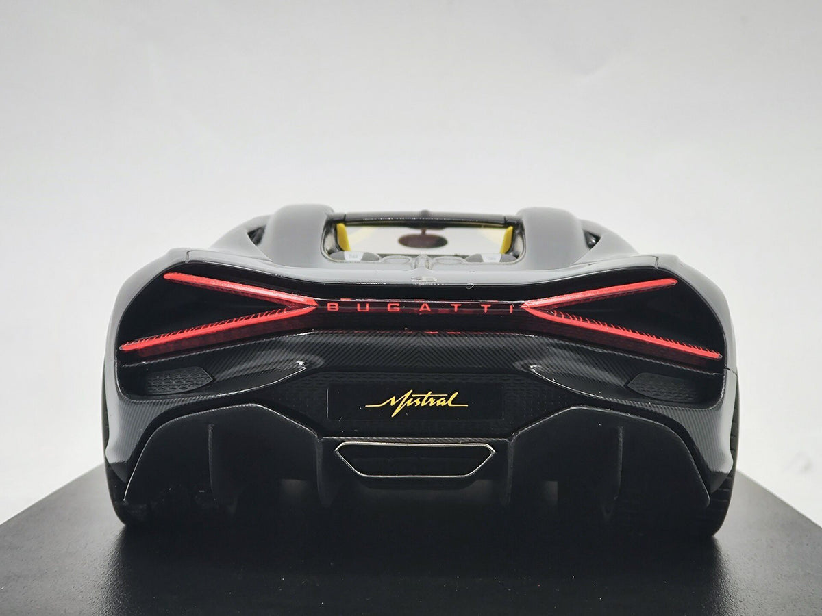 TopSpeed Bugatti w16 mistralBlack 1:18 - immagine 5