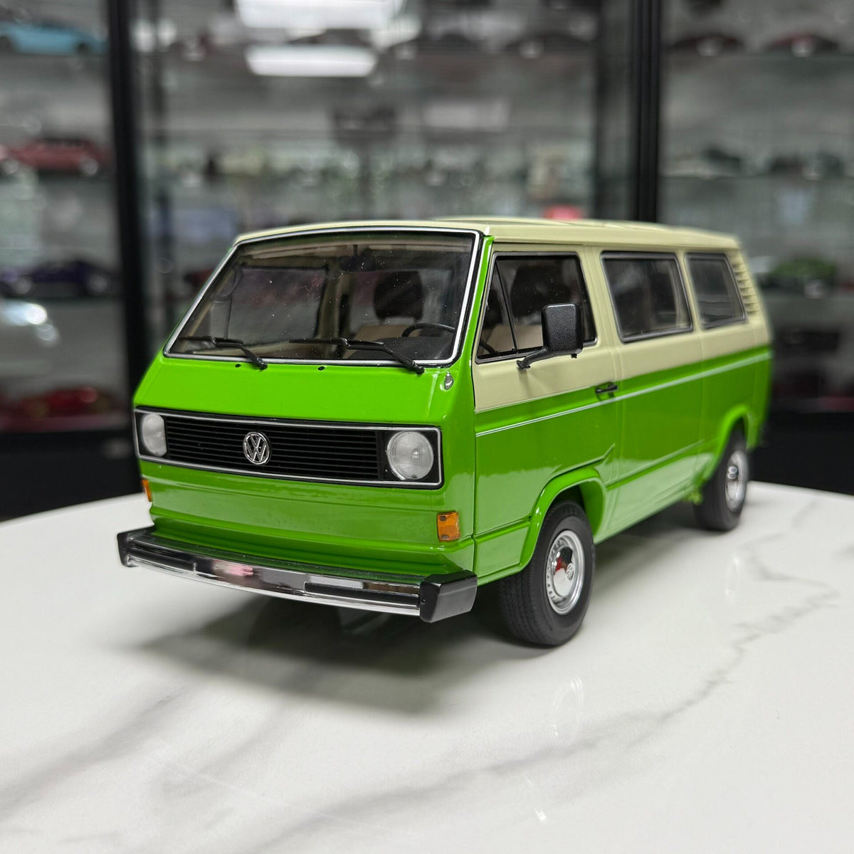 Scale Model 1 18 VW OpeningModel 1:18 Green - immagine 5