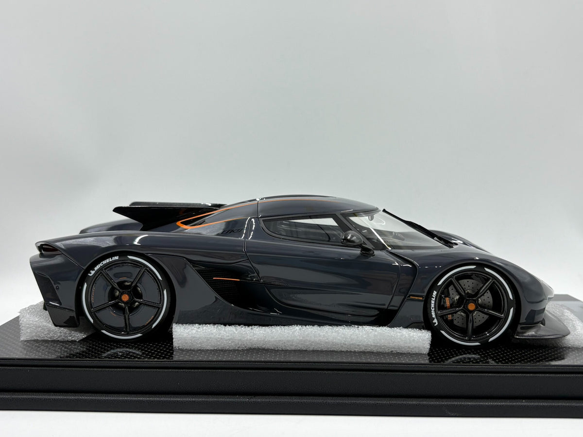 FRONTIART KoenigseggJesko absol 1:18 - immagine 5
